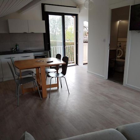Chez Mimi 1,7 Kilometres De Luxeuil Les Bains Apartment Froideconche Exterior photo